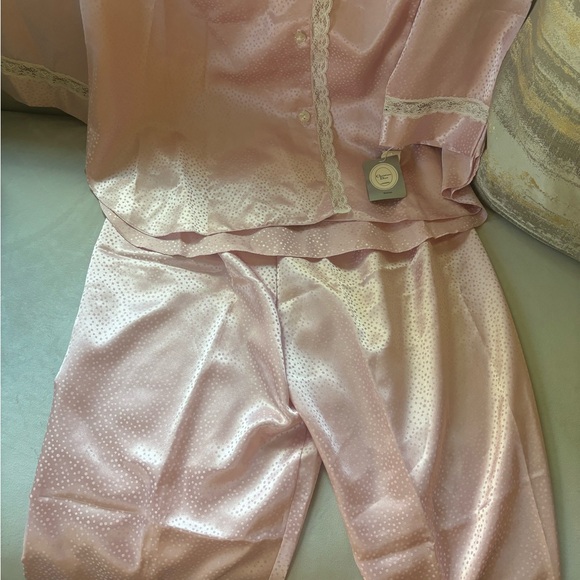 Authentic Christian Dior pajamas size M - Picture 2 of 5
